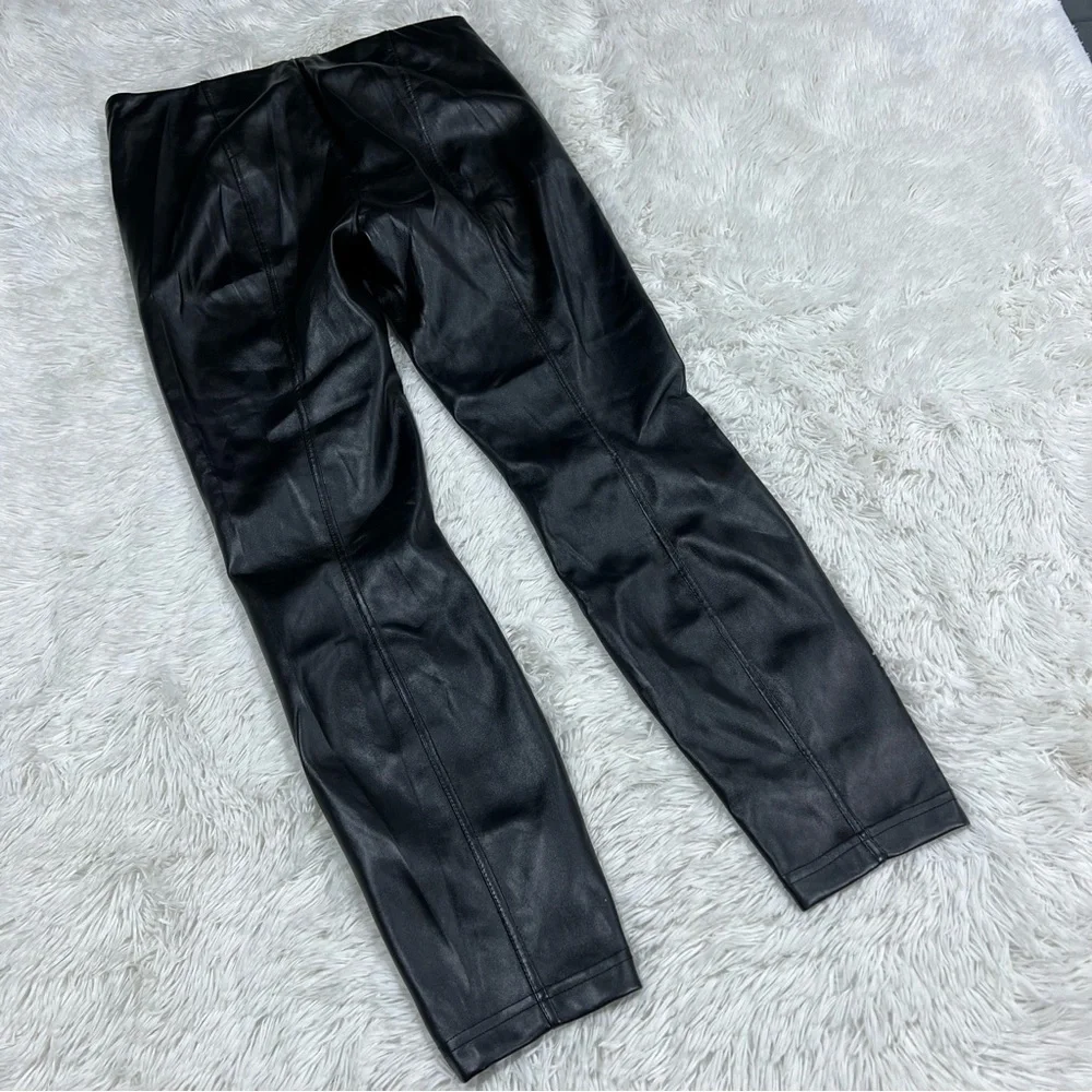 Nicole Miller NEW YORK Vegan Leather Black Pull On Leggings Pants Medium
